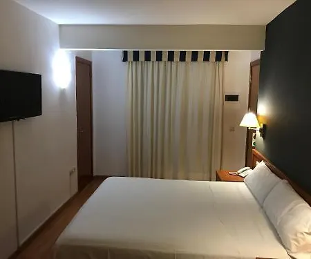Gatell Hotel 2*